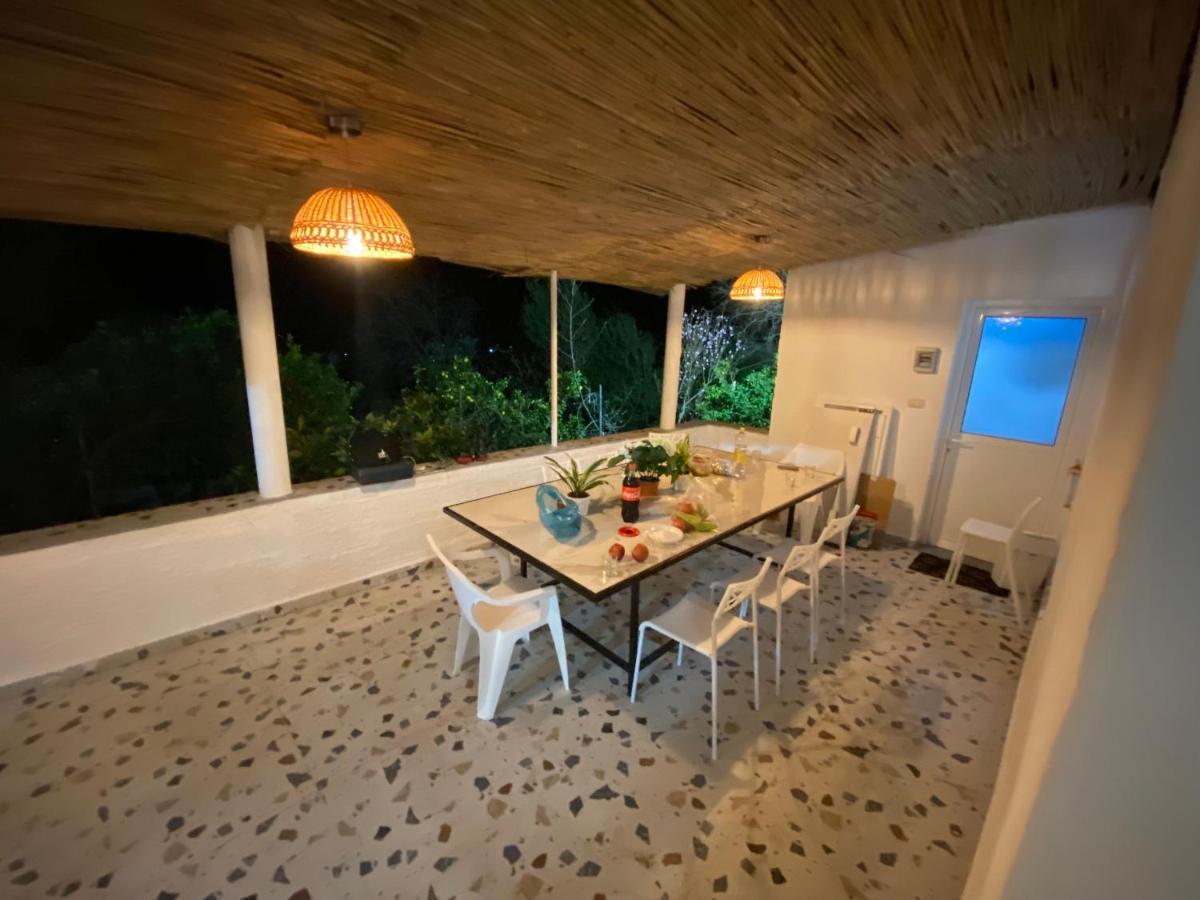 Maison Bellevue - 2 Bdrm Villa In Borsh Beach 外观 照片