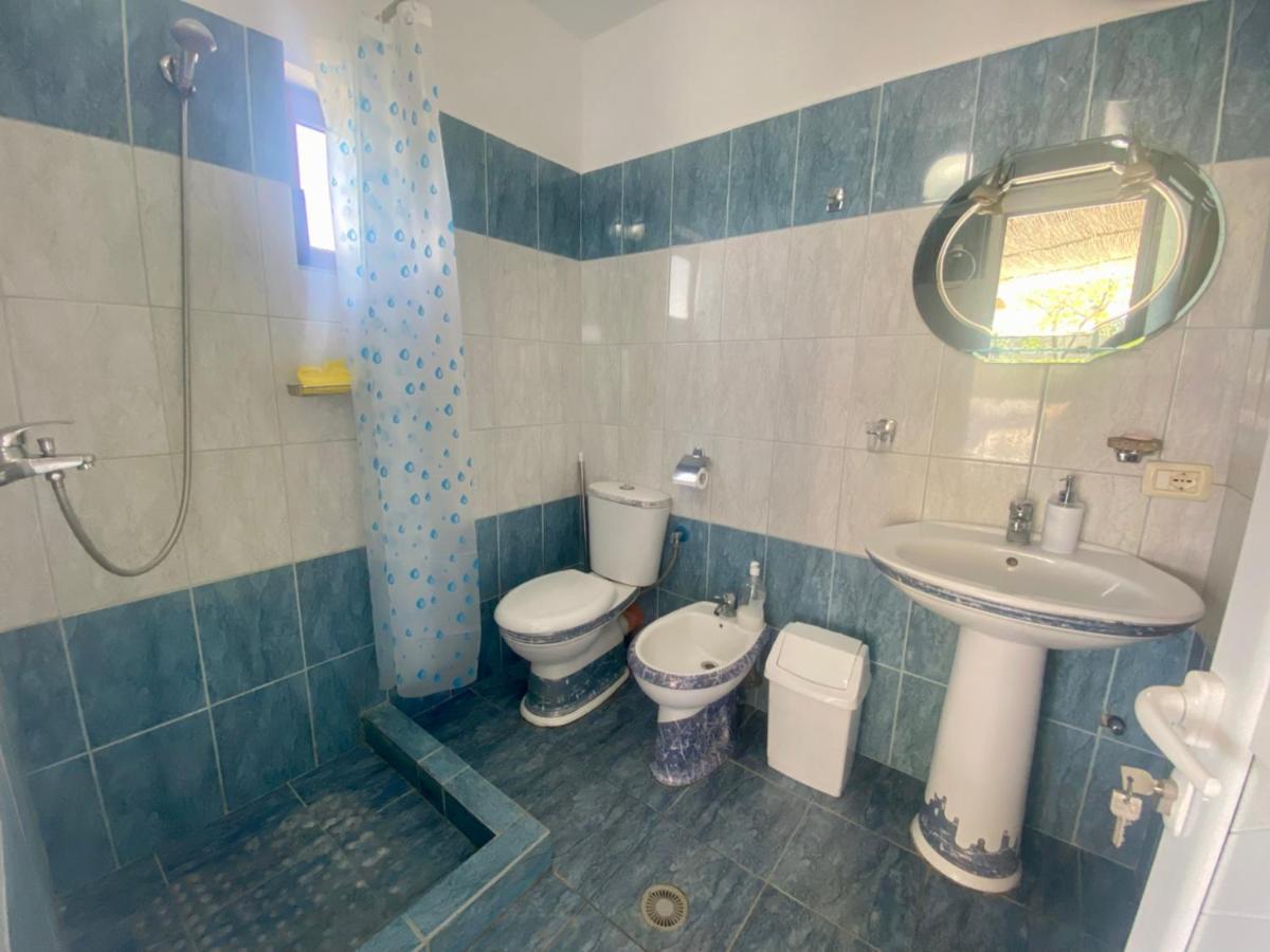 Maison Bellevue - 2 Bdrm Villa In Borsh Beach 外观 照片